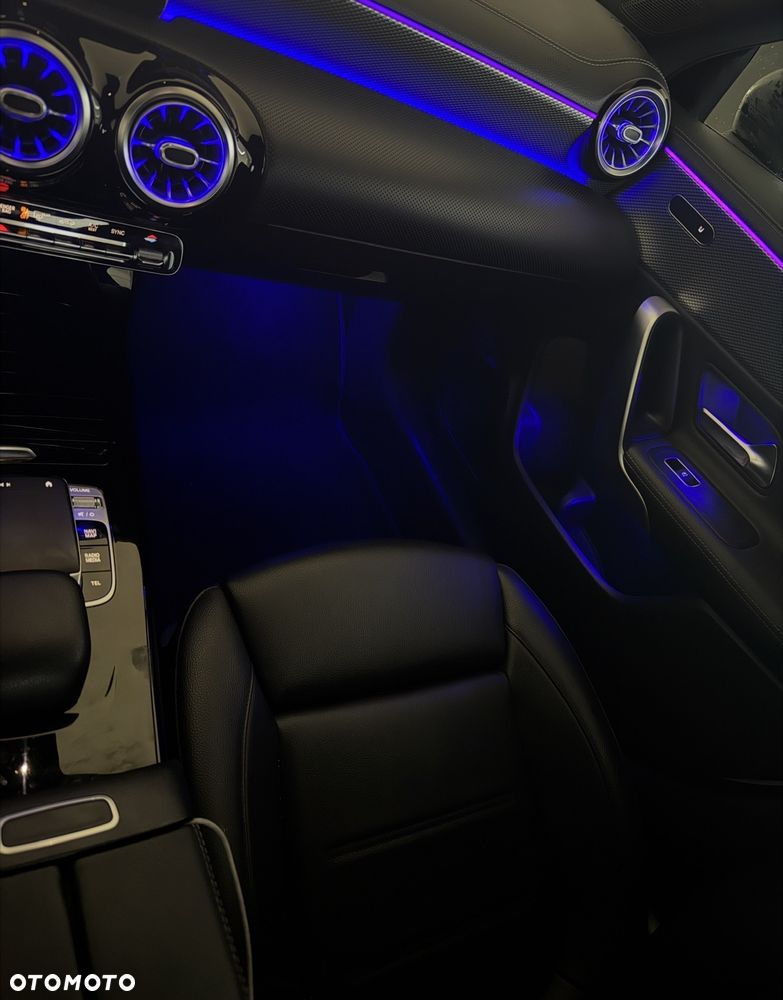 Mercedes-Benz CLA 200 Edition 1 7G-DCT - 10