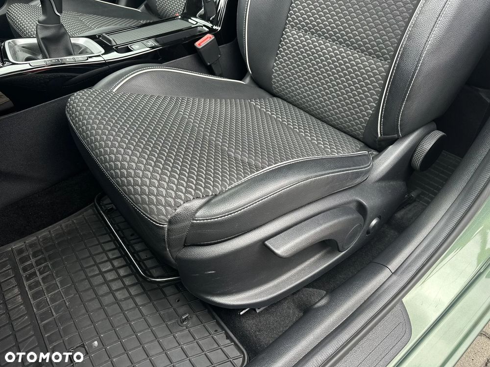 Kia Ceed 1.5 T-GDI Tribute - 12