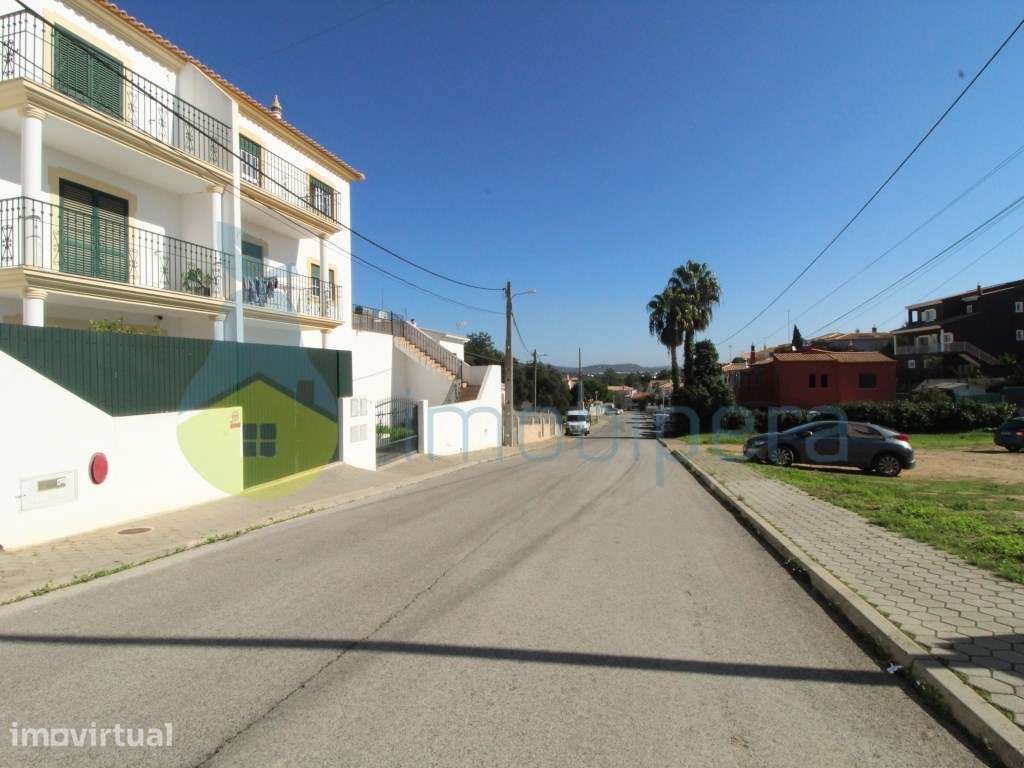 Lote para construção com 1.545 m² no Algoz - Grande imagem: 4/5