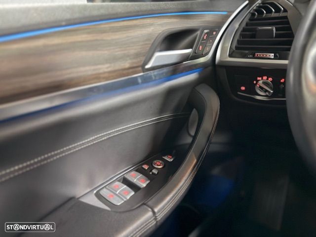 BMW iX3 M Sport Impressive - 20