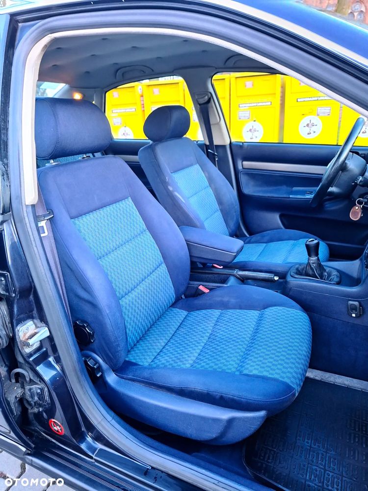 Audi A4 Limousine - 26