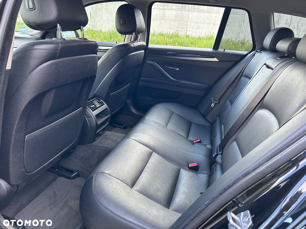 BMW Seria 5 520d - 17