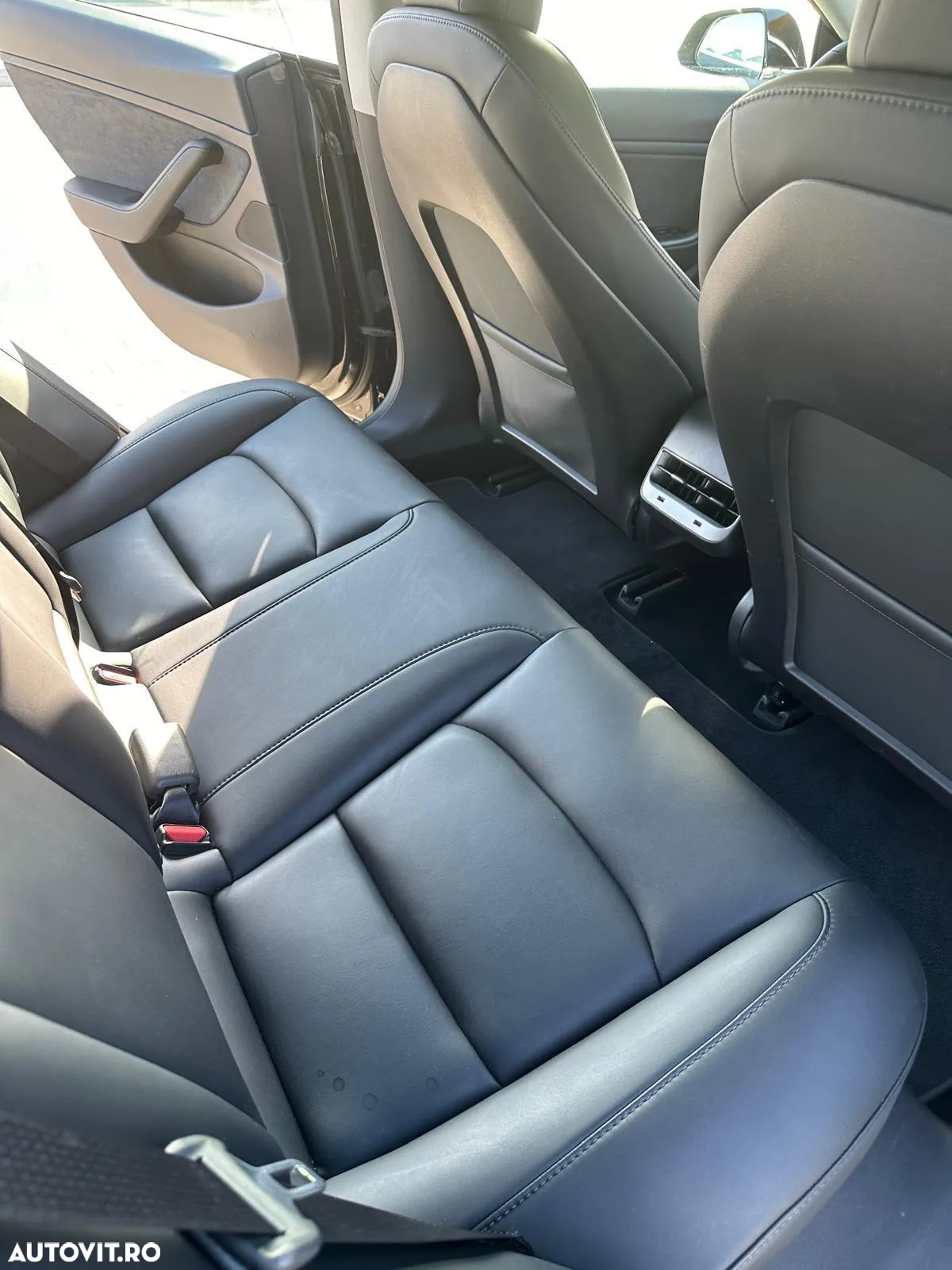 Tesla Model 3 Langstreckenbatterie Allradantrieb Dual Motor - 6