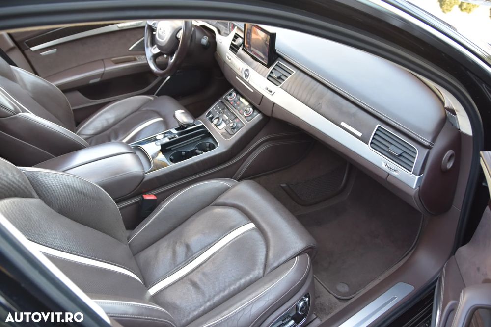 Audi A8 3.0 TDI DPF clean quattro tiptronic - 23