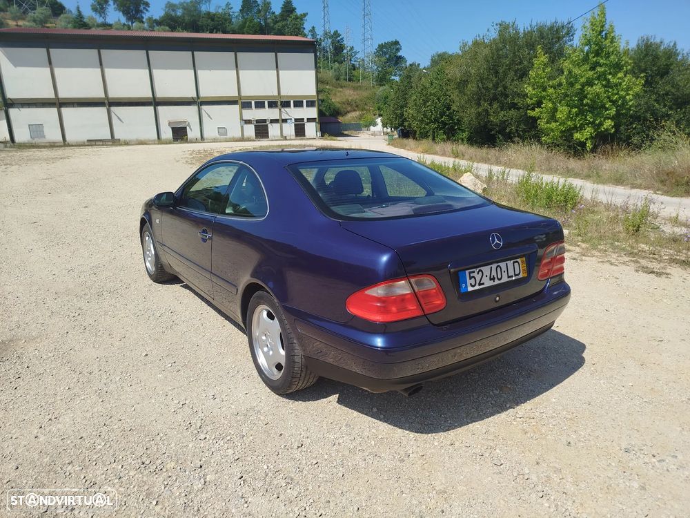 Mercedes-Benz CLK 230 Kompressor Elegance - 3