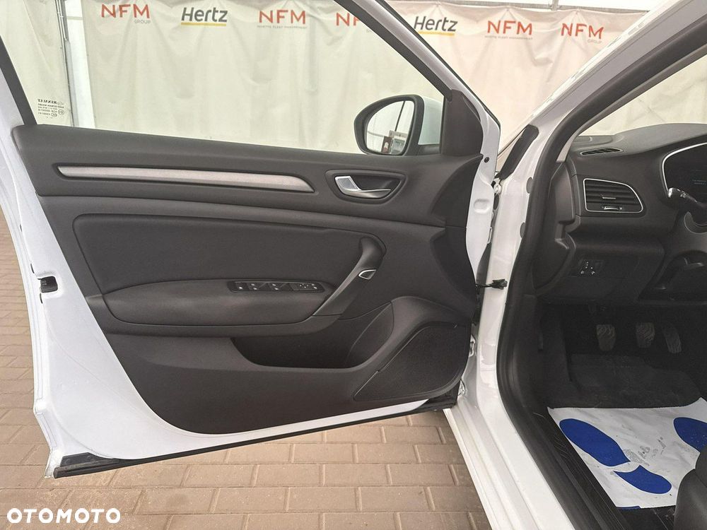 Renault Megane - 11