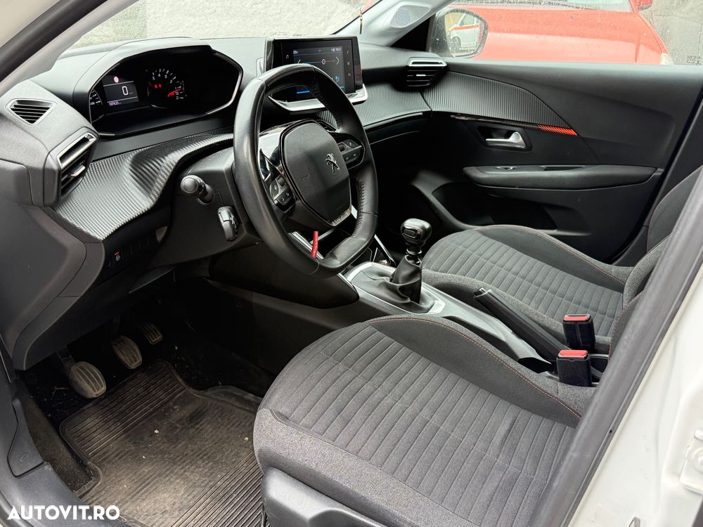 Peugeot 208 1.2 L PureTech STT Active Pack - 12