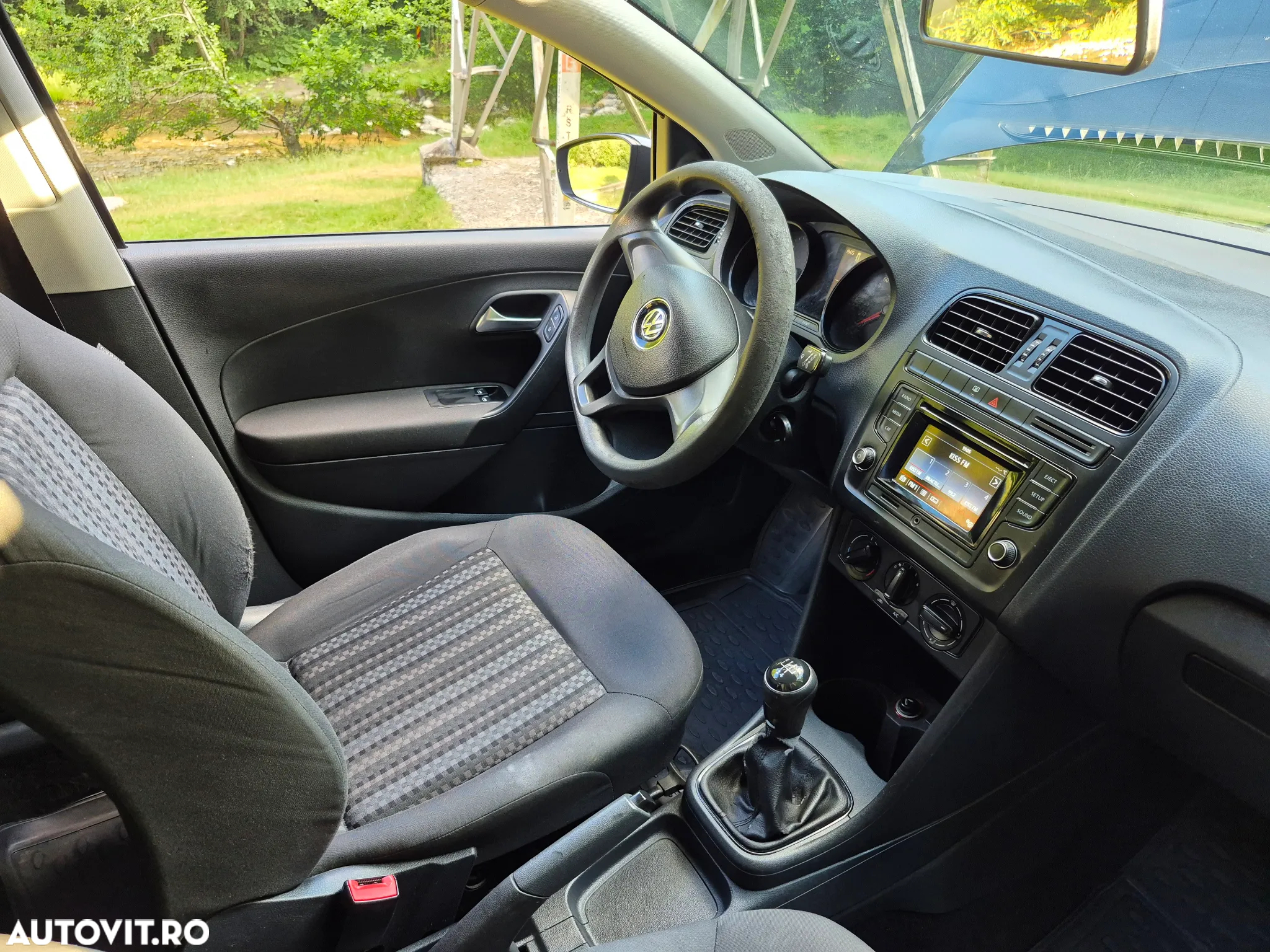 Volkswagen Polo - 10