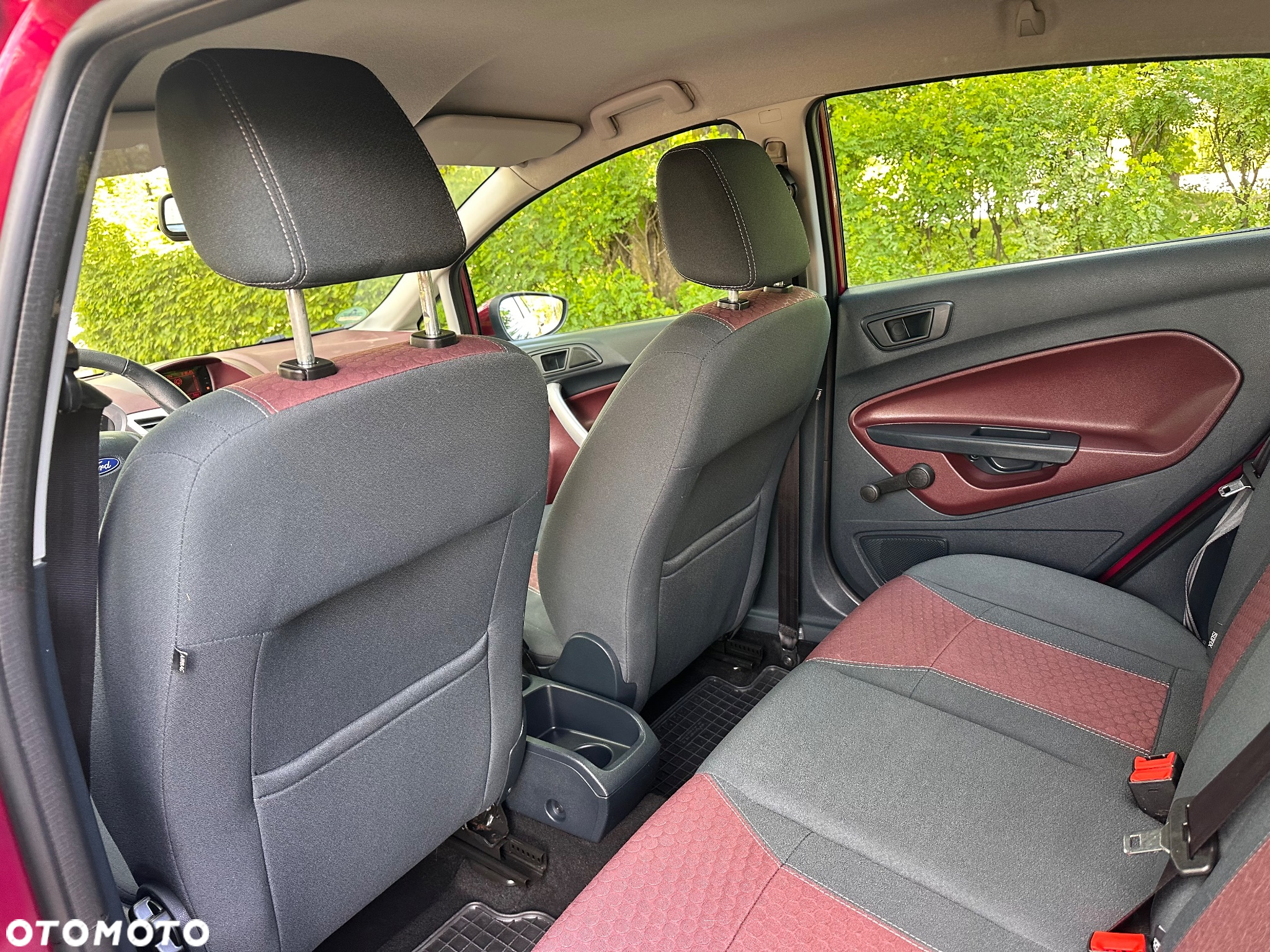 Ford Fiesta 1.6 TDCi DPF Titanium - 30