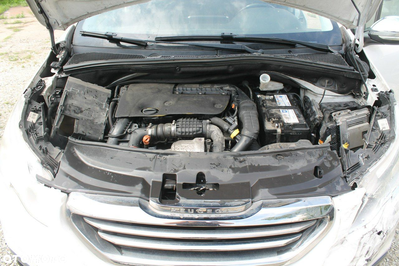 Peugeot 2008 - 13