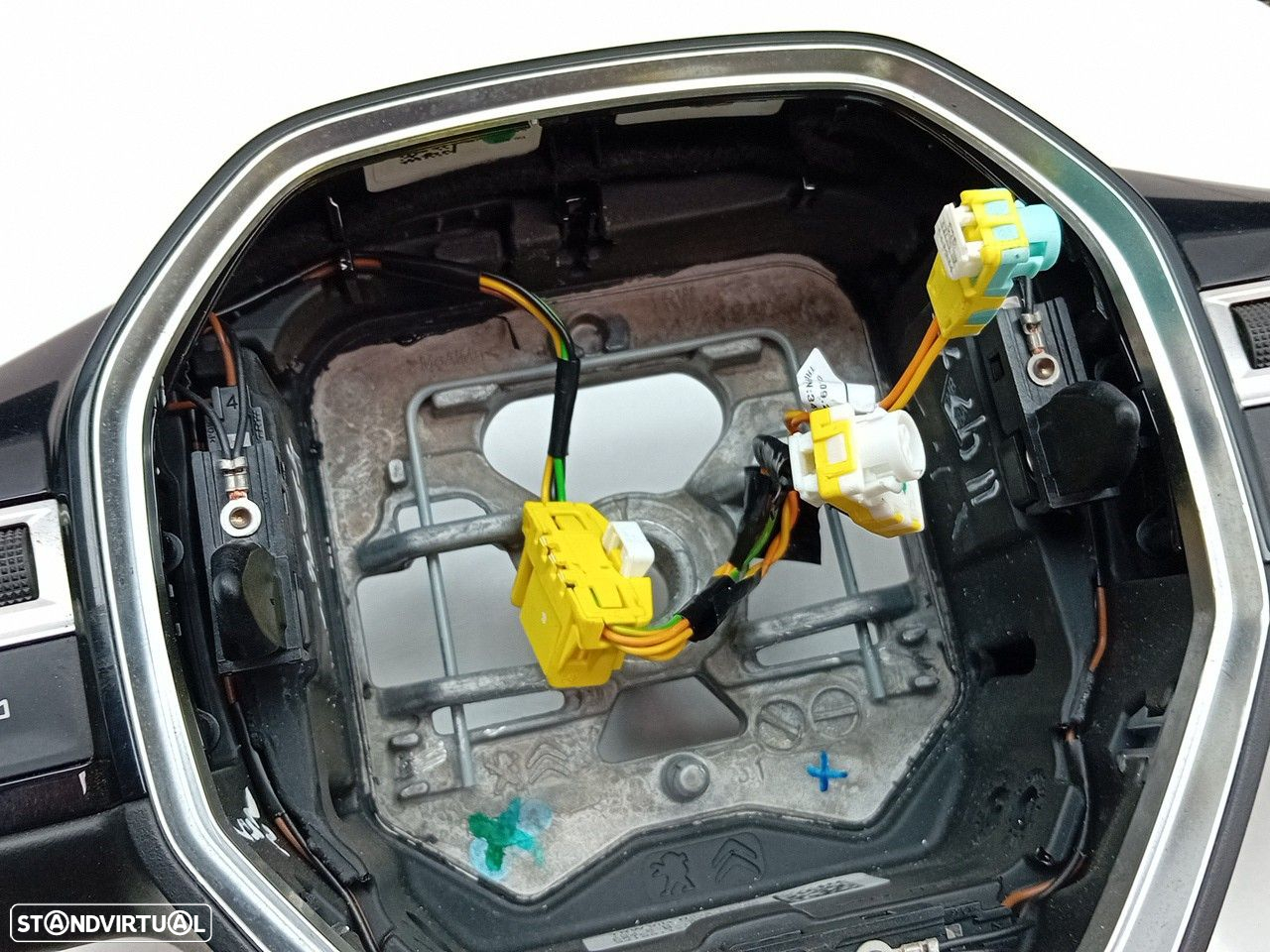 Volante de direção PEUGEOT 3008 II (M_) - 2