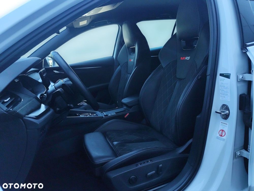 Skoda Octavia 2.0 TSI RS DSG - 12