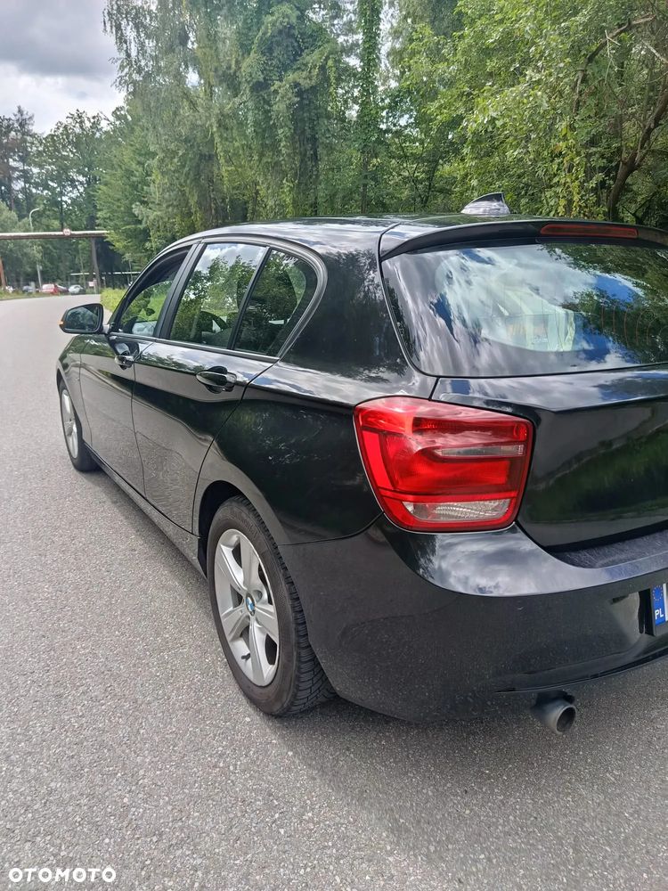 BMW Seria 1 116d EfficientDynamics Sport Line - 4