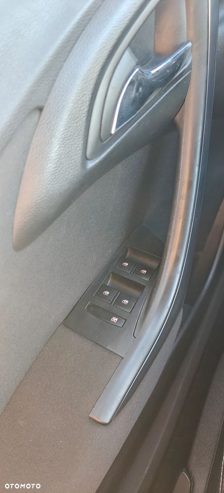 Opel Astra - 11