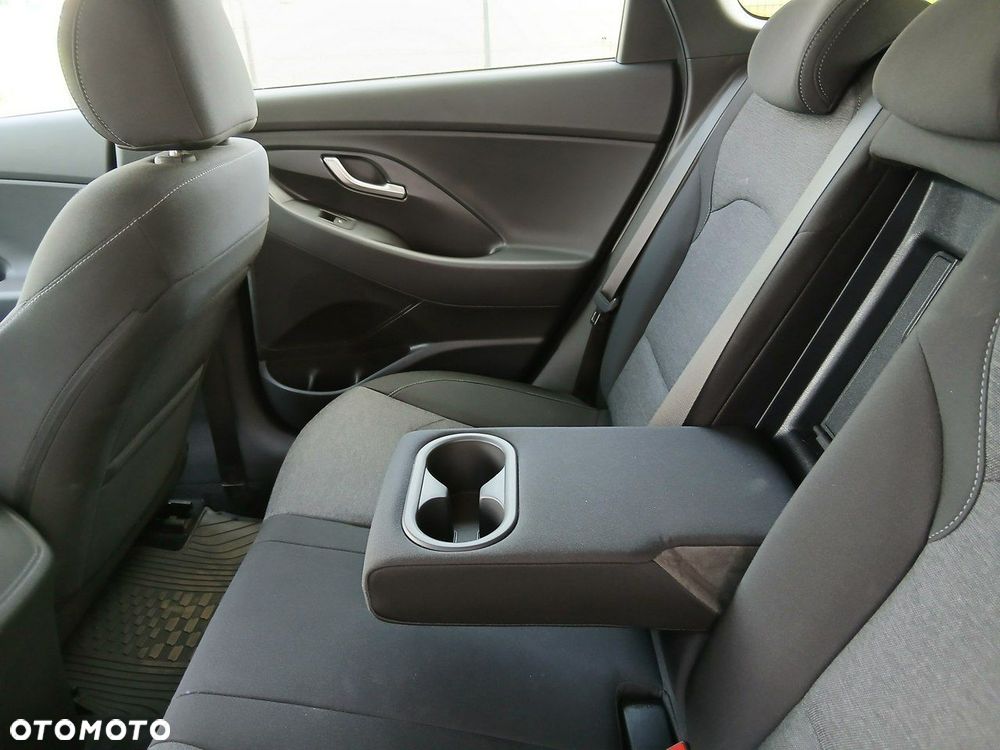 Hyundai i30 1.0 T-GDI Smart - 16