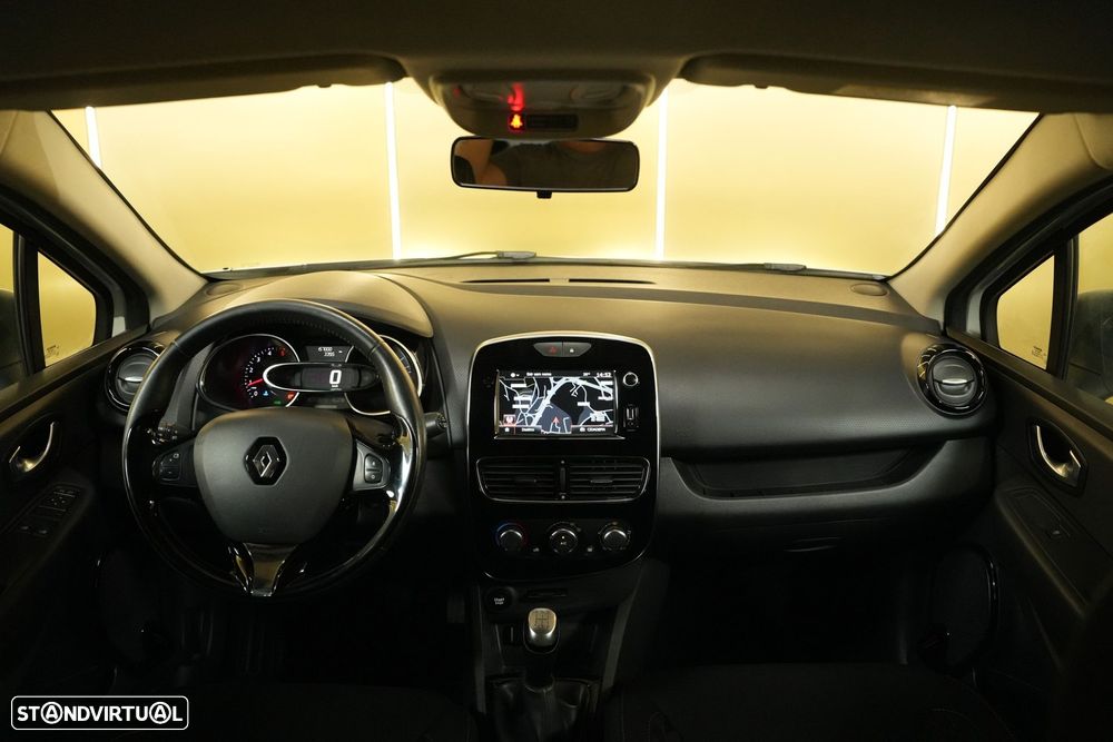 Renault Clio 1.5 dCi Limited - 18