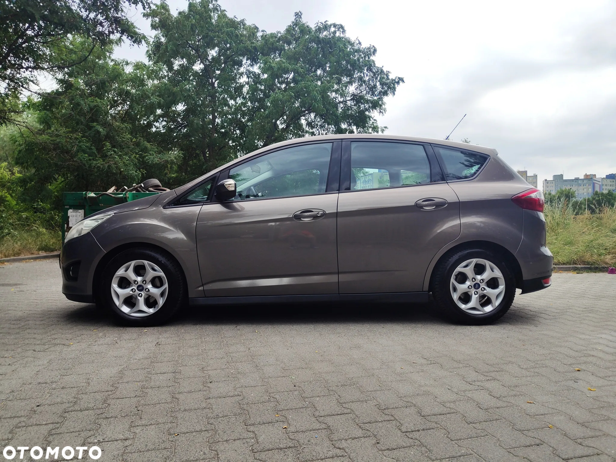 Ford C-MAX 1.6 Titanium - 11