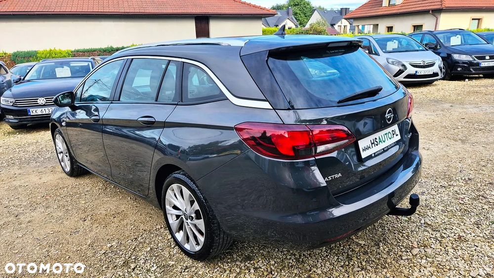 Opel Astra 1.4 Turbo Innovation - 17