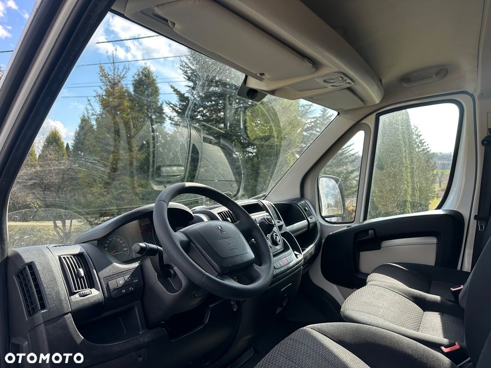 Peugeot BOXER - 12