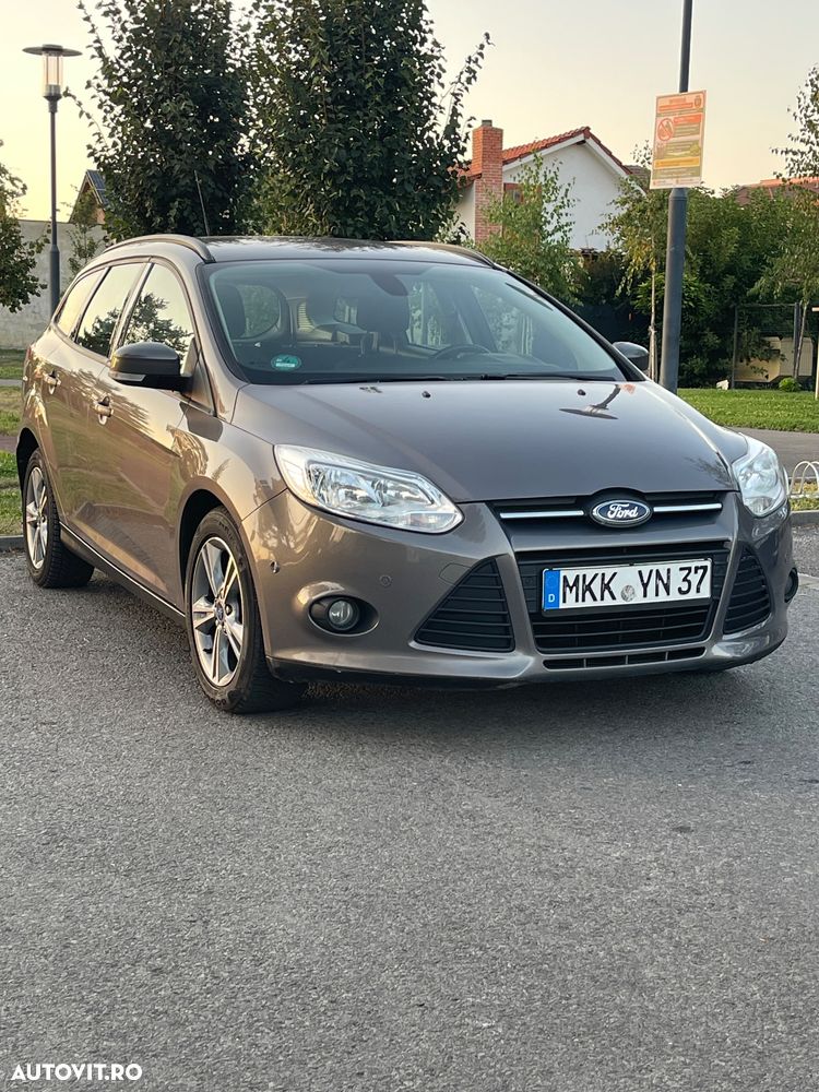 Ford Focus 1.6 TDCI DPF Titanium - 1