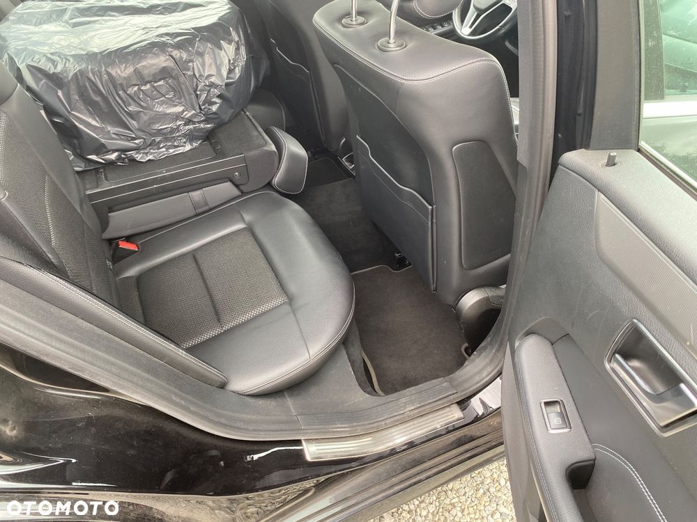 Mercedes-Benz Klasa E 200 7G-TRONIC Avantgarde - 28
