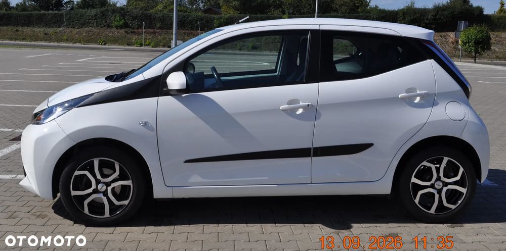 Toyota Aygo 2015 photo 5