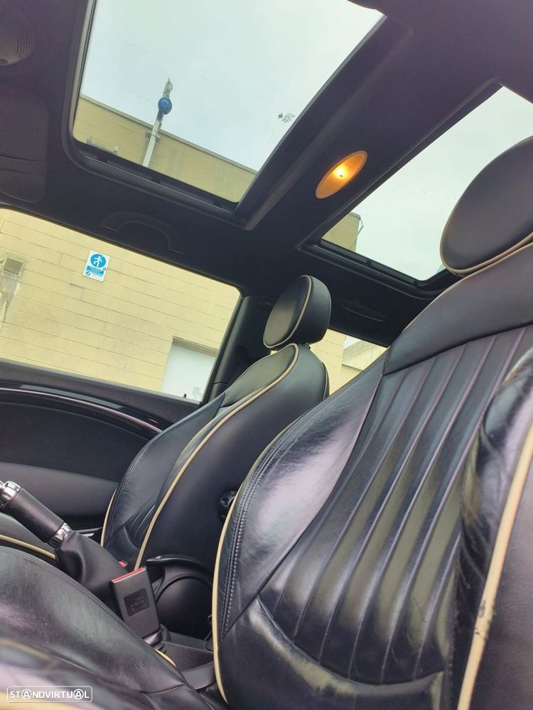 MINI 3 Portas One D - 15