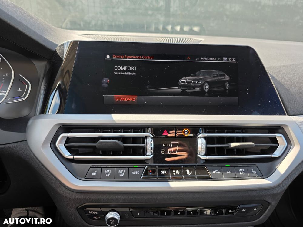 BMW Seria 3 320d xDrive AT MHEV - 30