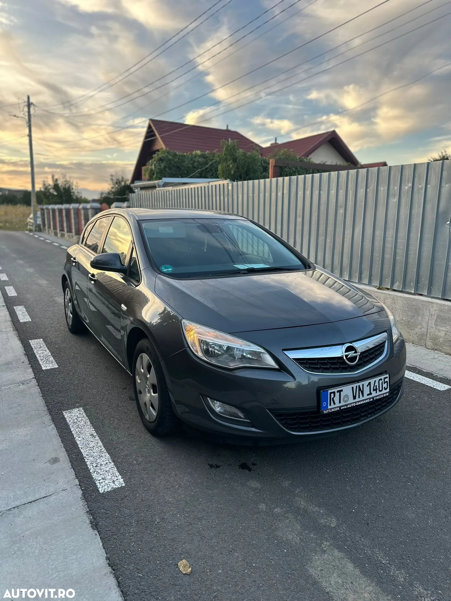 Opel Astra 1.4 150 Jahre - 2