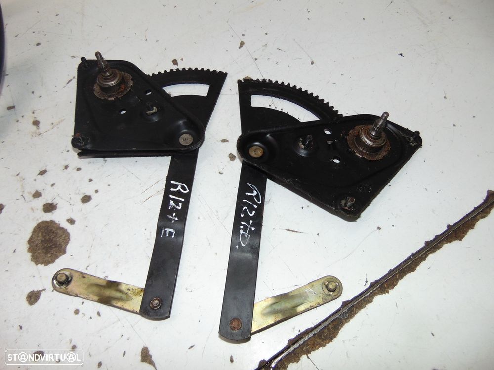 Renault 12 carrinha elevadores/Volante - 4