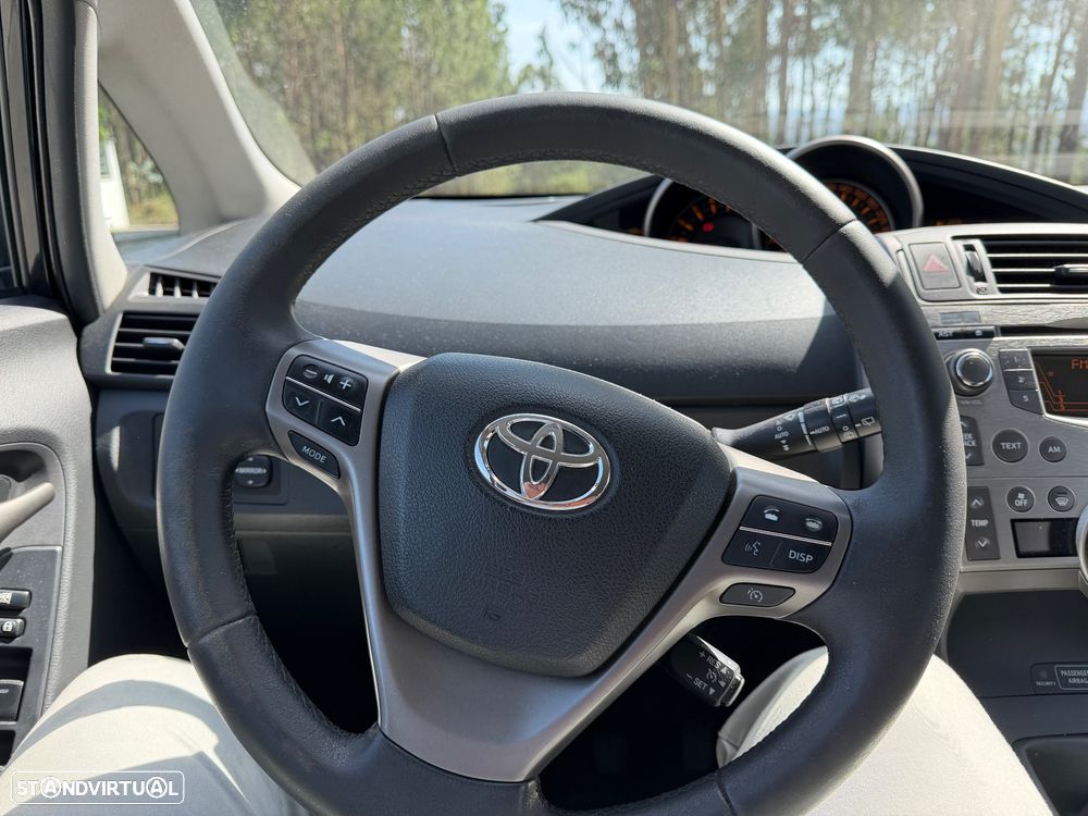 Toyota Verso 2.0 D-4D Exclusive - 11