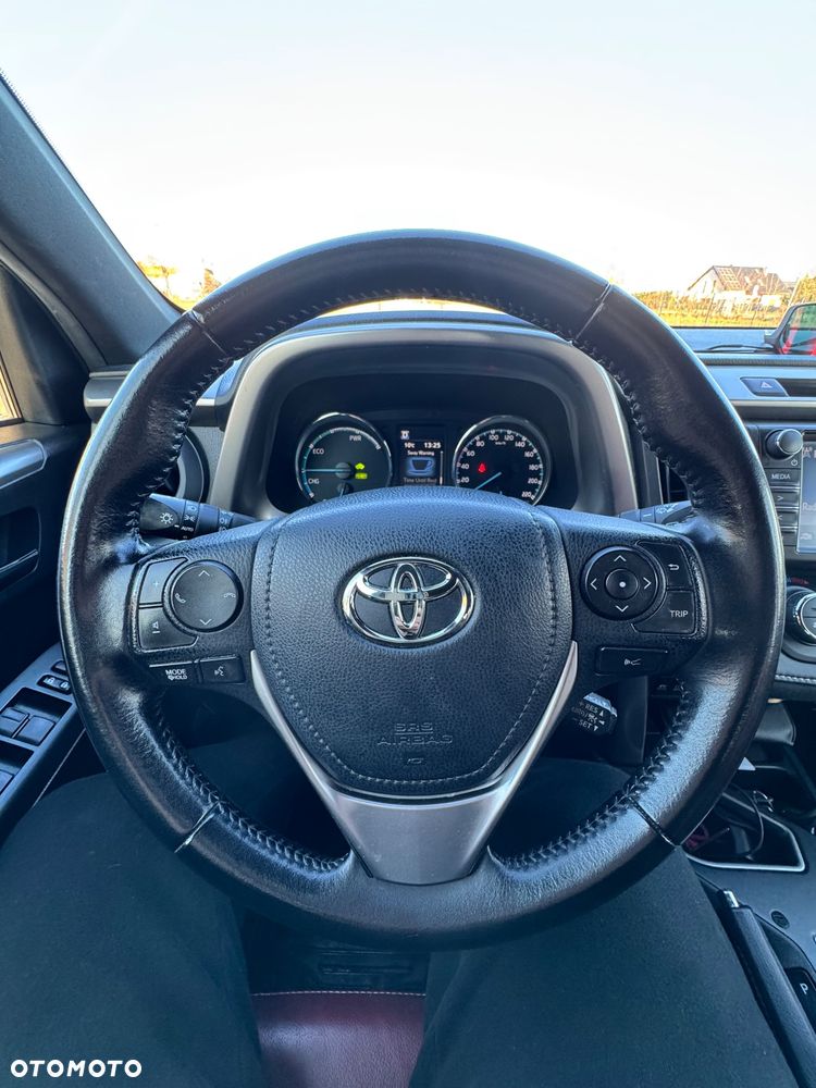 Toyota RAV4 Hybrid Selection 4x2 - 20