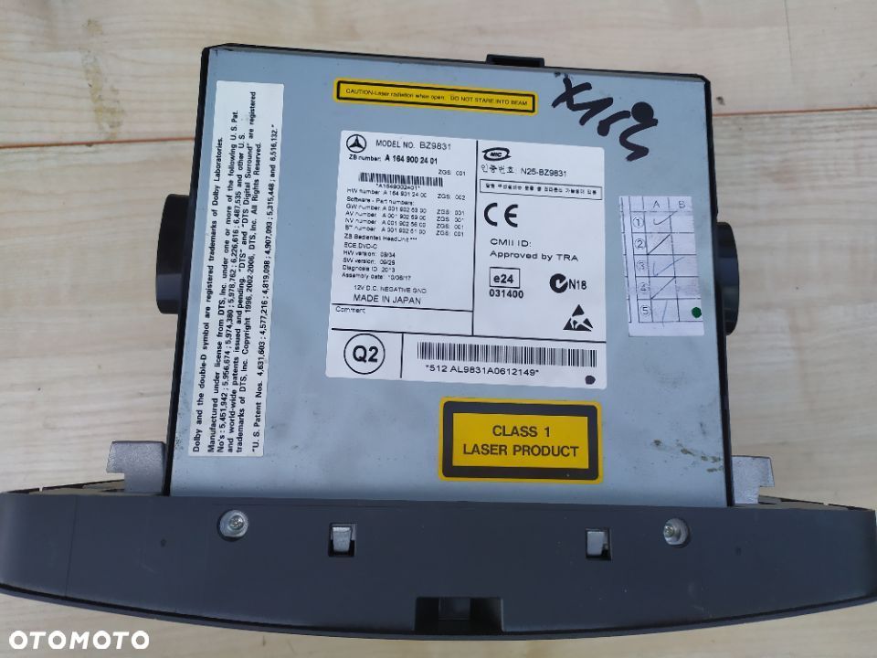 MERCEDES ML GL 164 LIFT command radio CD Europa   SD - 11
