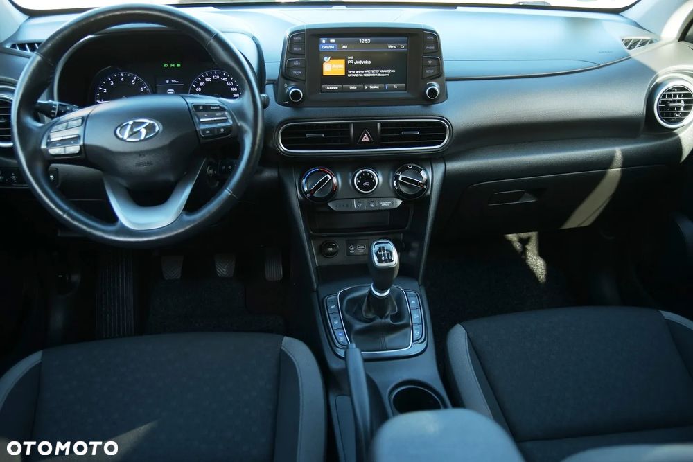 Hyundai Kona - 25