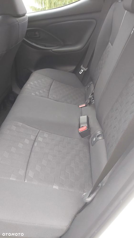 Toyota Yaris 1.5 VVT-i Comfort - 25