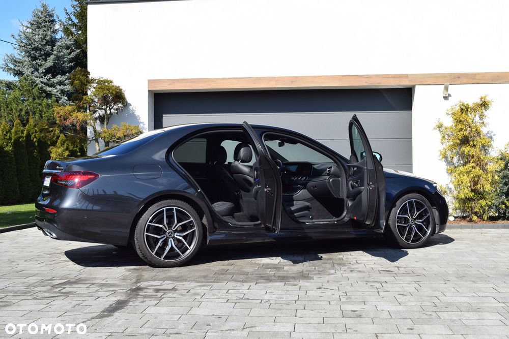 Mercedes-Benz Klasa E 220 d 4-Matic AMG - 11