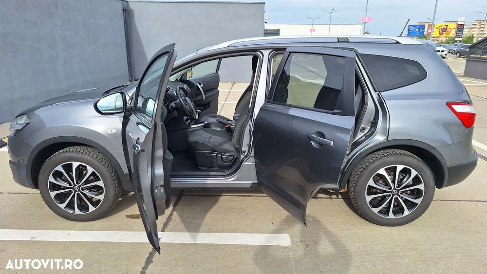 Nissan Qashqai+2 - 2