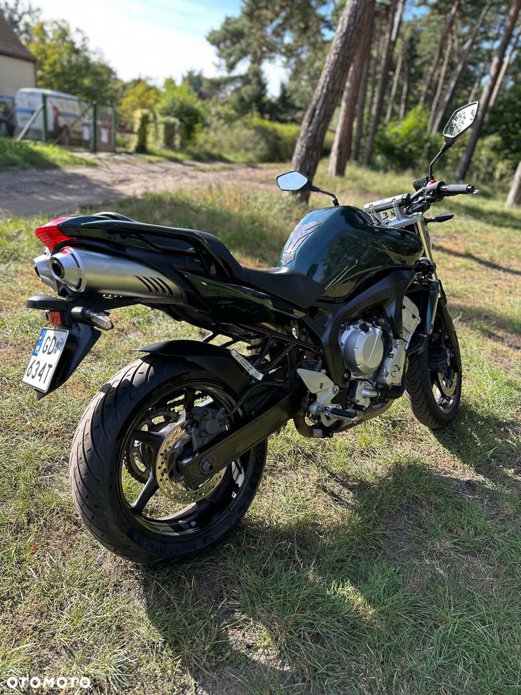 Yamaha FZ6 - 7
