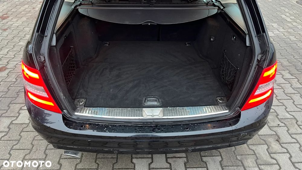 Mercedes-Benz Klasa C 220 T CDI DPF (BlueEFFICIENCY) 7G-TRONIC - 14