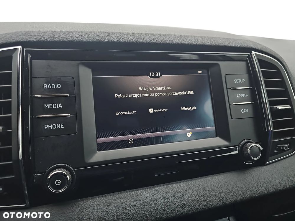 Skoda Karoq 1.5 TSI ACT 4x2 Ambition - 25