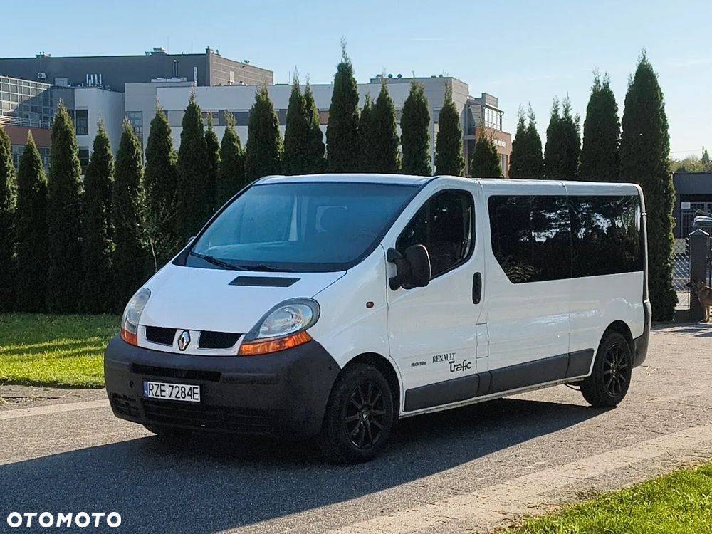 Renault Trafic - 13