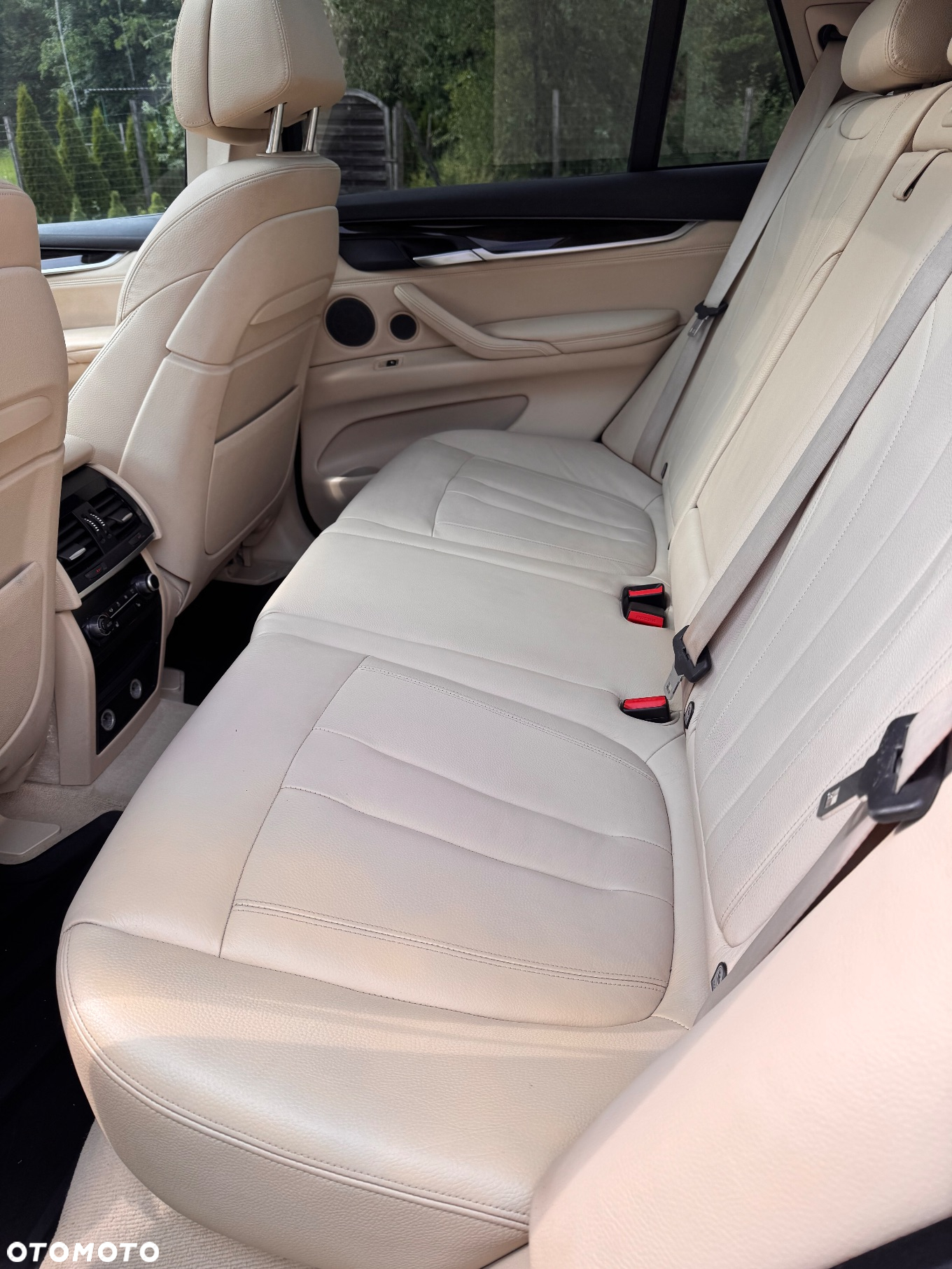 BMW X5 xDrive35i - 7