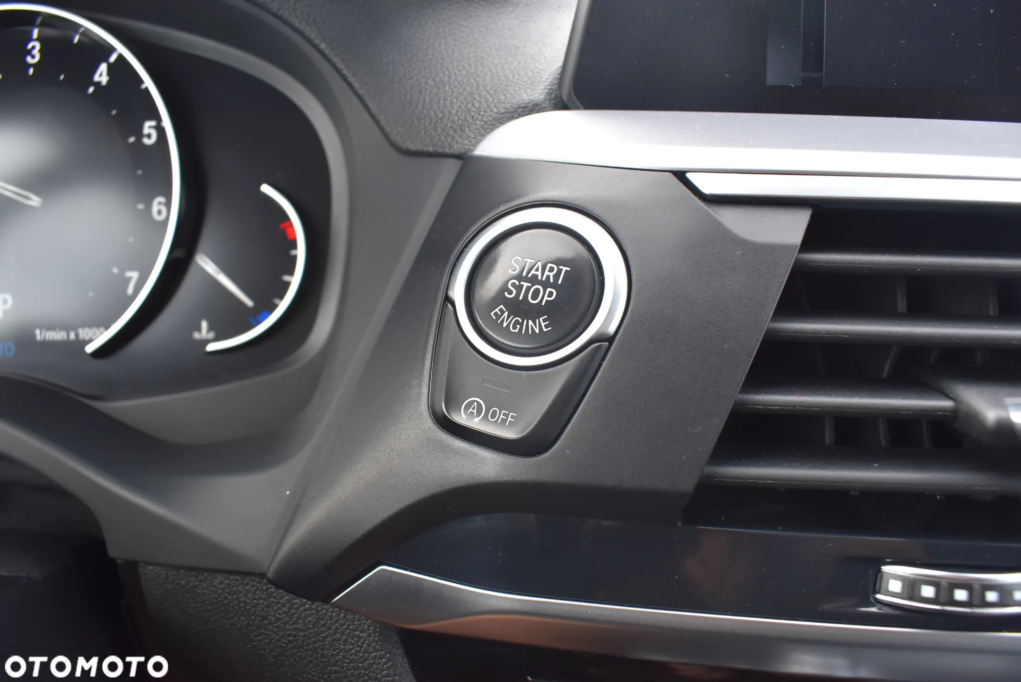 BMW X3 xDrive20i GPF - 34