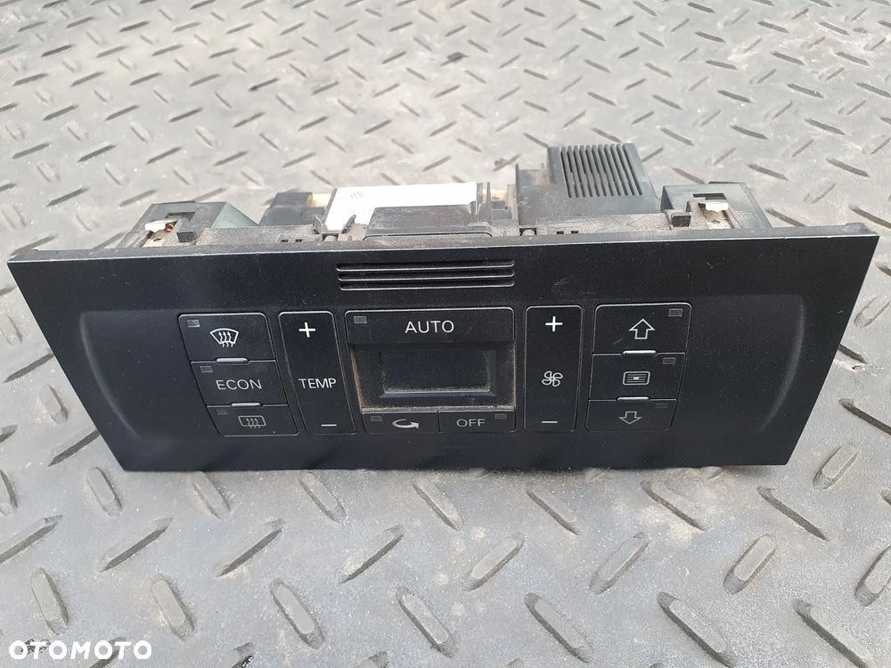 AUDI A3 8L PANEL STEROWANIA KLIMATYZACJI NAWIEWU 8L0820043H - 1