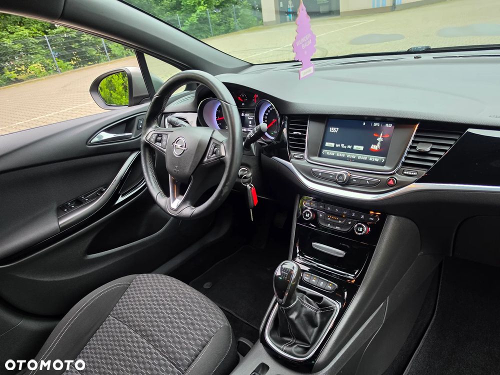 Opel Astra 1.4 Turbo Start/Stop Business - 9
