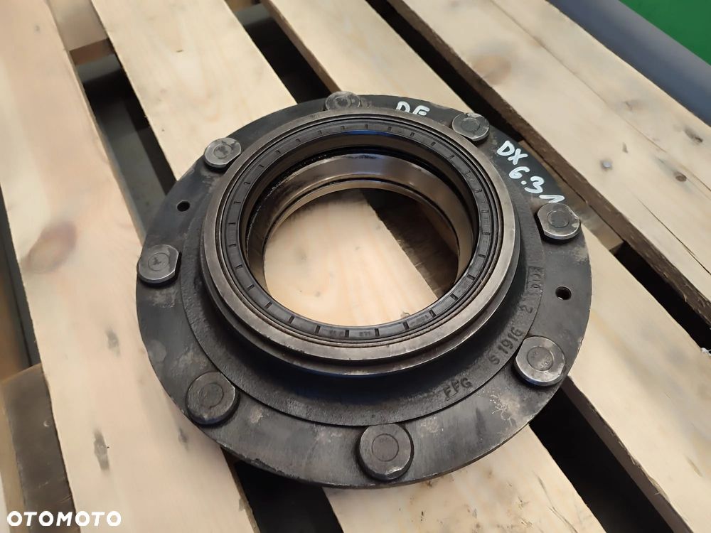 Piasta koła V31796100 304539 Deutz-fahr 6.31 DX - 5