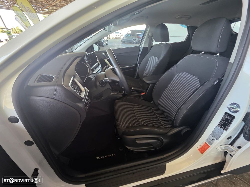 Kia XCeed 1.0 T-GDI Dynamic - 9