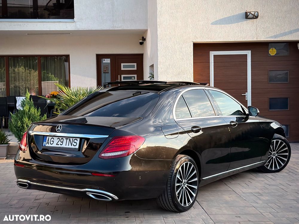 Mercedes-Benz E 220 d 9G-TRONIC AMG Line - 13