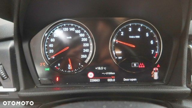 BMW Seria 2 216i - 7