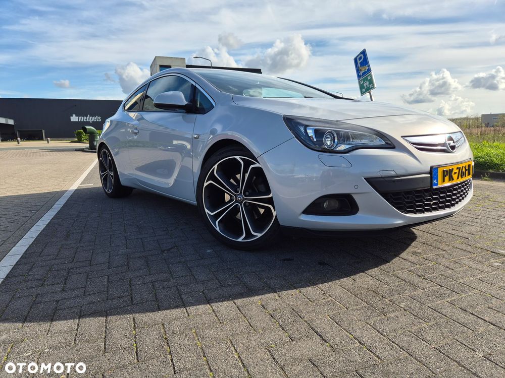 Opel Astra - 1